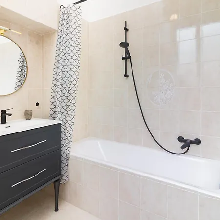 公寓 Lorelake Holidays -Big City Life - Apartment With Free Parking&Wifi *