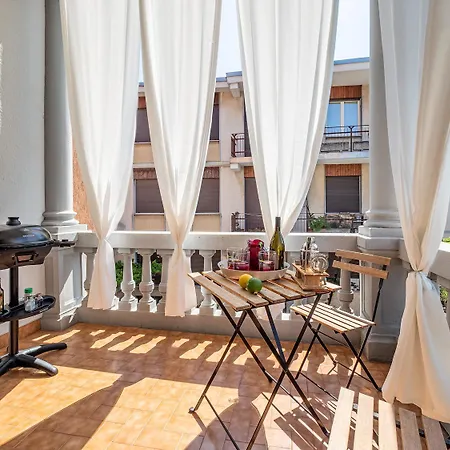 Lorelake Holidays -big Life - Private Terrace & Parking In شقة كومو