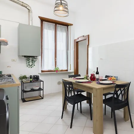 Lorelake Holidays -Big City Life - Apartment With Free Parking&Wifi Como